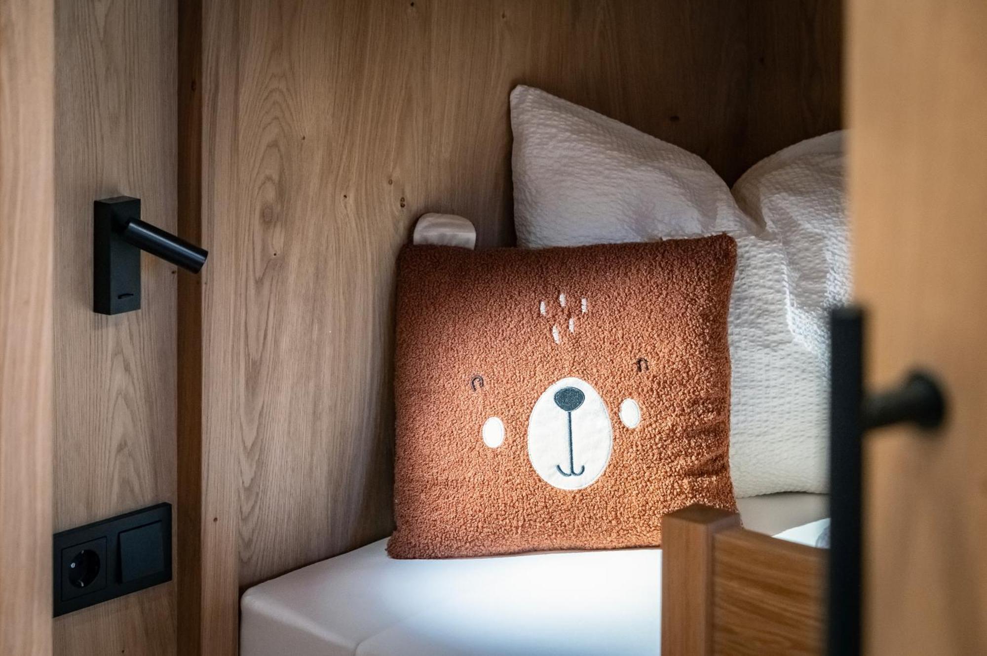 Trinnerhof- Hof Chalets Und Obsthof Mit Zimmer Natz-Schabs ภายนอก รูปภาพ