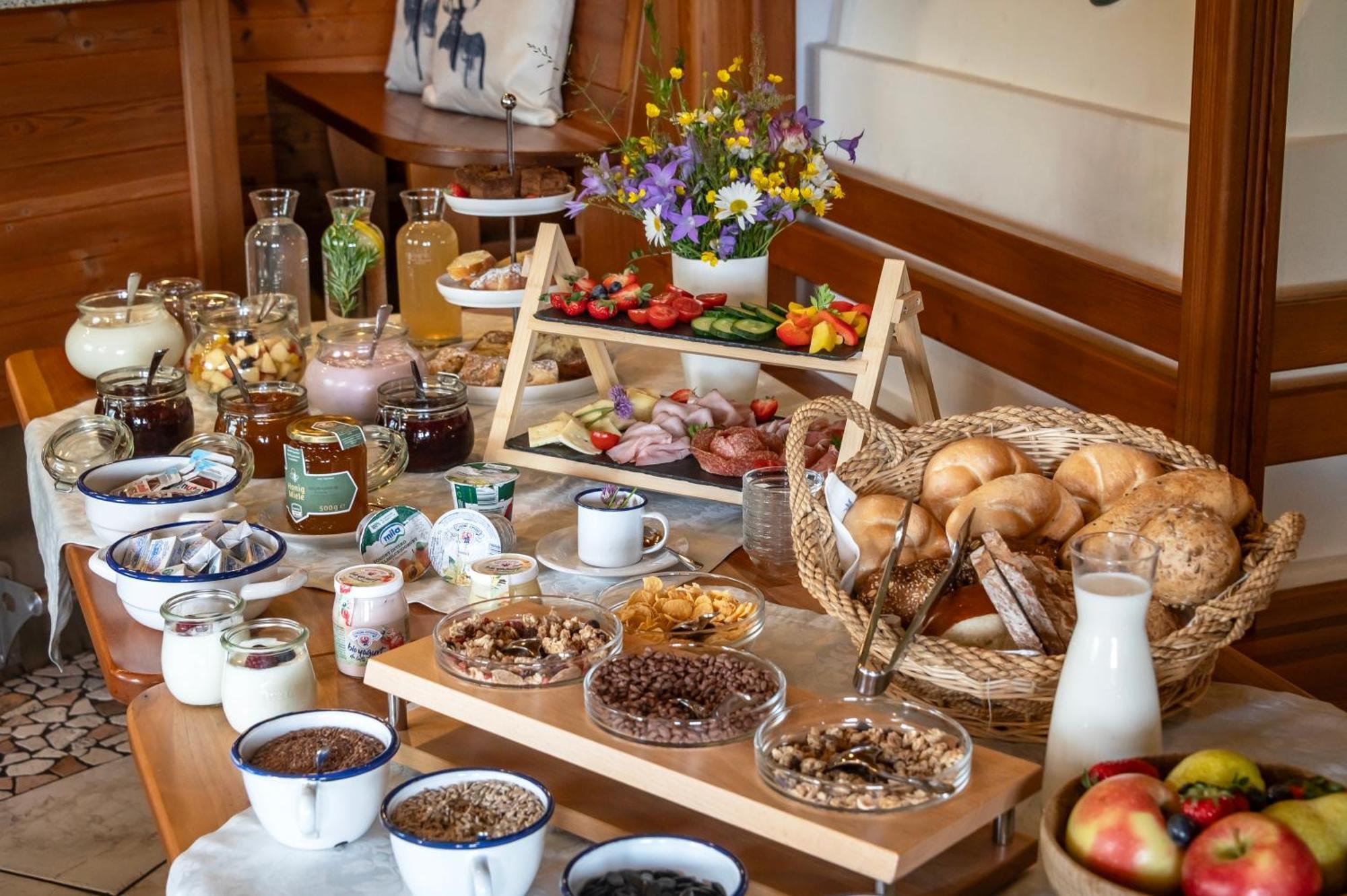 Trinnerhof- Hof Chalets Und Obsthof Mit Zimmer Natz-Schabs ภายนอก รูปภาพ