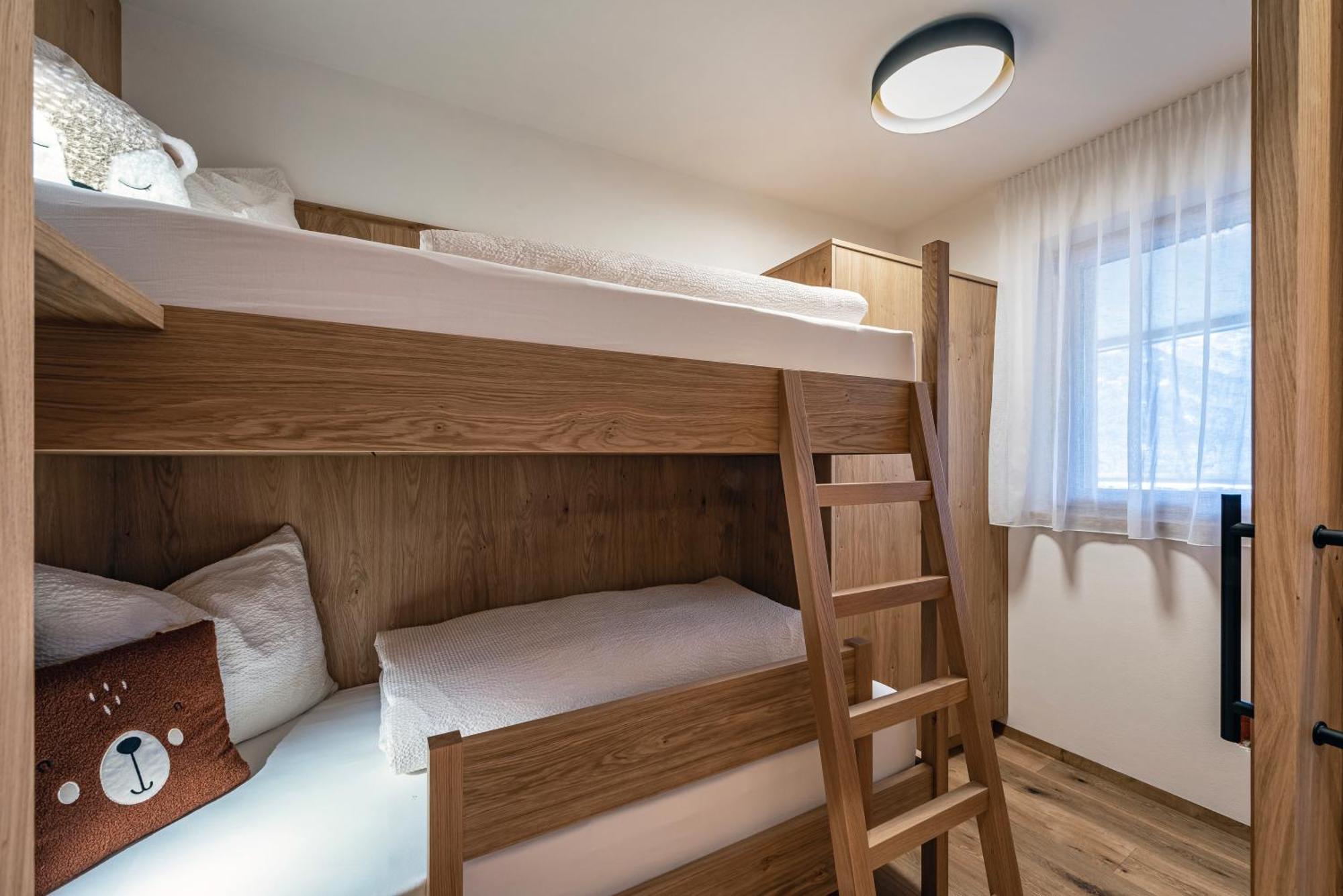 Trinnerhof- Hof Chalets Und Obsthof Mit Zimmer Natz-Schabs ภายนอก รูปภาพ