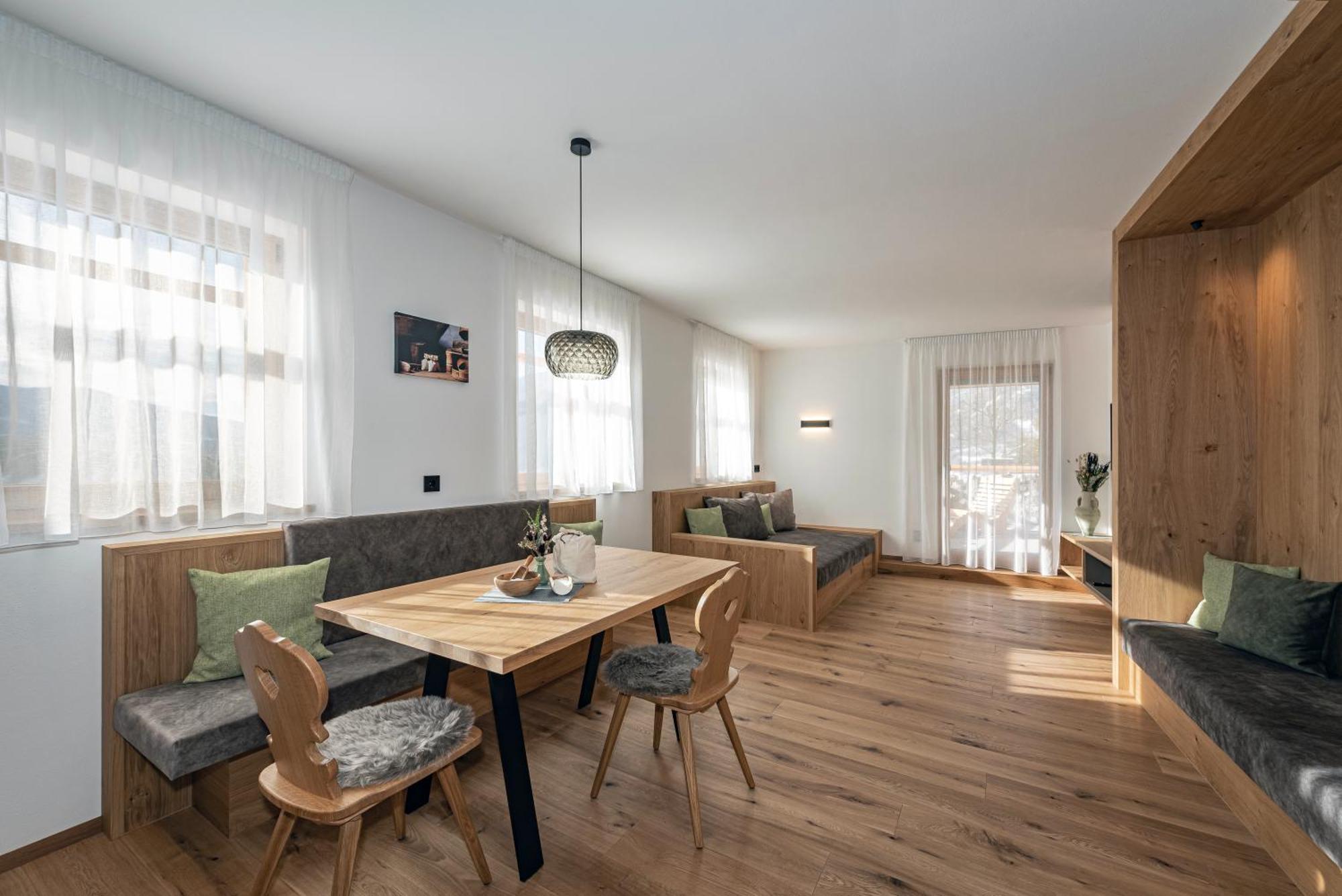 Trinnerhof- Hof Chalets Und Obsthof Mit Zimmer Natz-Schabs ภายนอก รูปภาพ