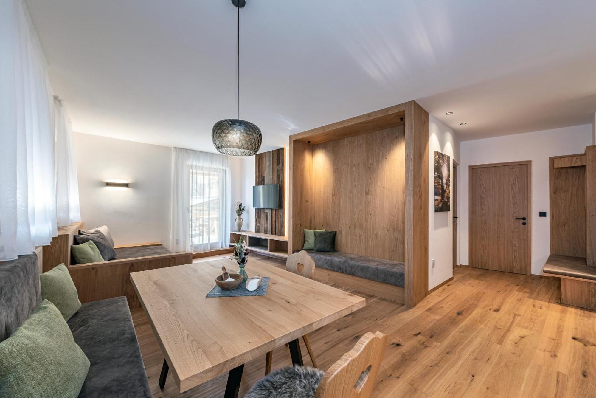 Trinnerhof- Hof Chalets Und Obsthof Mit Zimmer Natz-Schabs ภายนอก รูปภาพ