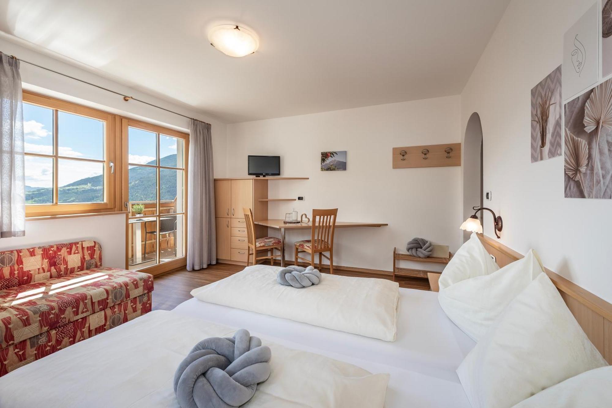 Trinnerhof- Hof Chalets Und Obsthof Mit Zimmer Natz-Schabs ภายนอก รูปภาพ