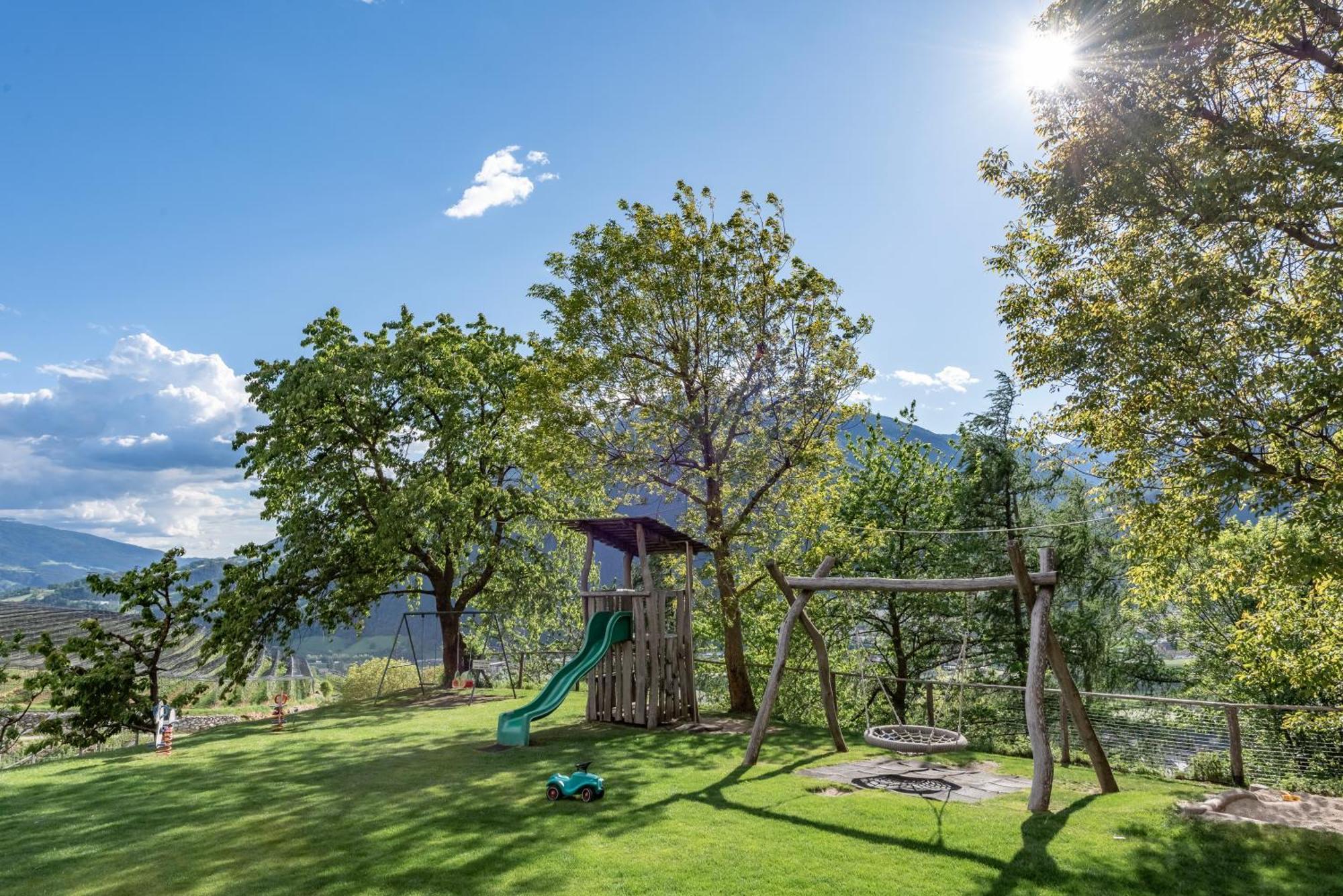 Trinnerhof- Hof Chalets Und Obsthof Mit Zimmer Natz-Schabs ภายนอก รูปภาพ